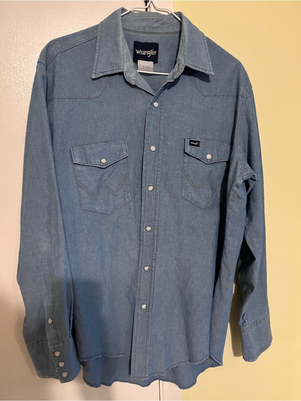 Two Wrangler Men's Chambray Button-Down Western Shirt in Light Blue